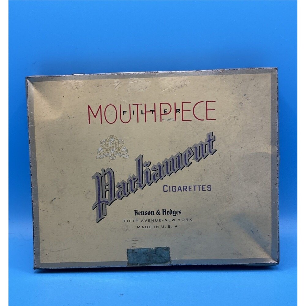 Vtg BENSON & HEDGES  PARLIAMENT  CIGARETTE TIN  Held 50 Cigarettes